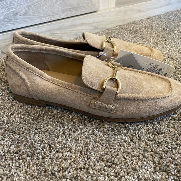 A New Day Women's Faux Leather Slip On Loafer Flats Almond Toe Memory Foam 6 - Picture 6 of 12